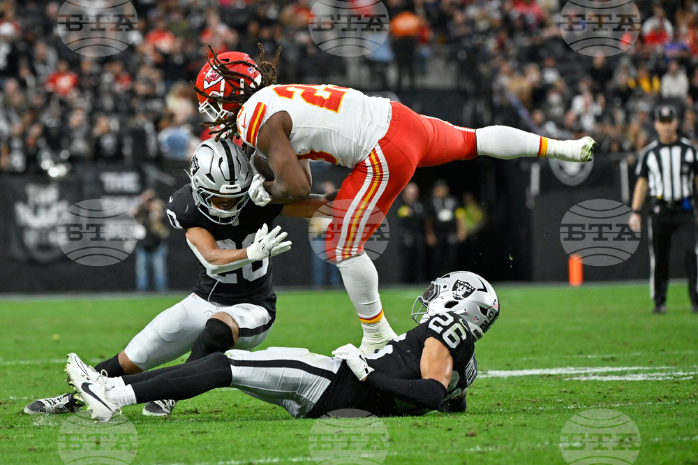 Chiefs Raiders Football