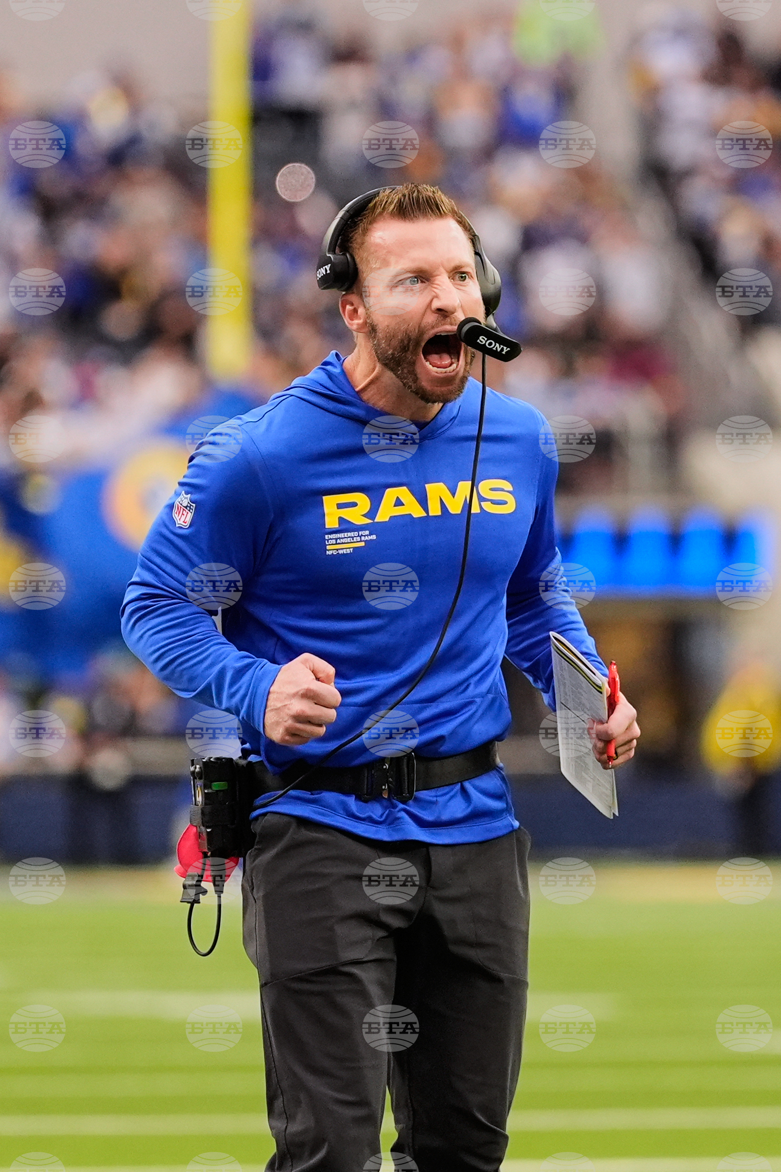 Cardinals Rams Football