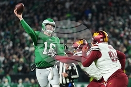 Commanders Eagles Football