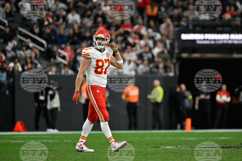 Chiefs Raiders Football