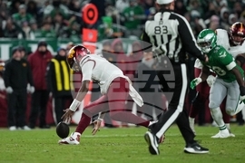 Commanders Eagles Football