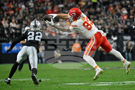 Chiefs Raiders Football