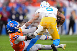 Chargers Broncos Football