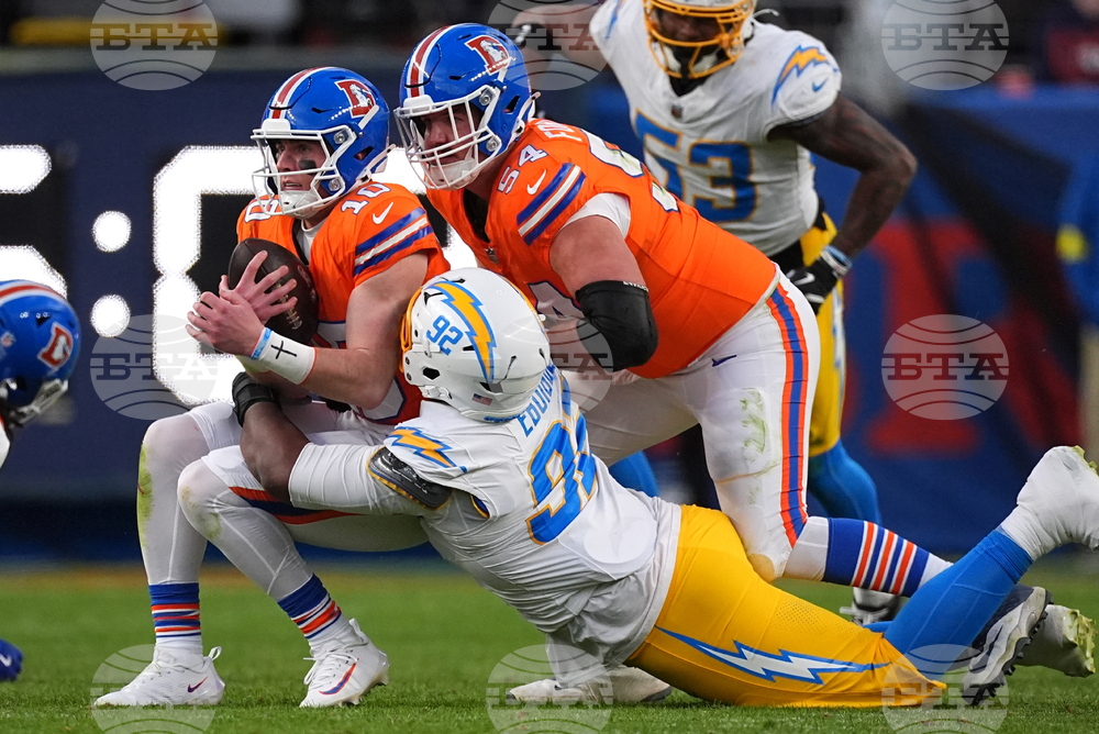 Chargers Broncos Football