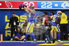 Cardinals Rams Football