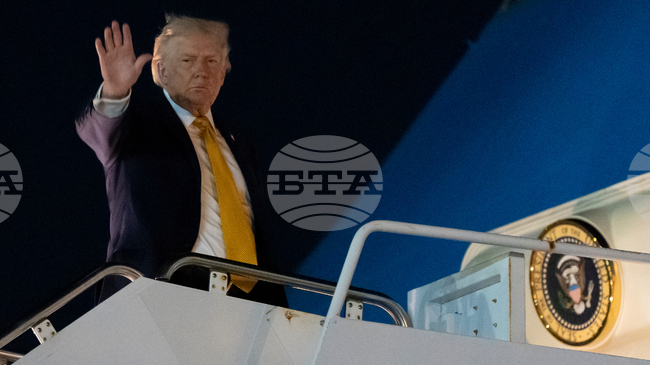 Тръмп каза, че за него е по-важно "да оправи положението" във Венецуела, отколкото в страната да бъдат произведени избори