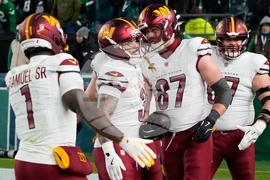 Commanders Eagles Football