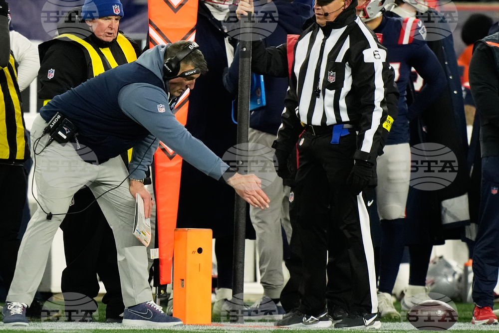 Dolphins Patriots Football