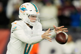 Dolphins Patriots Football