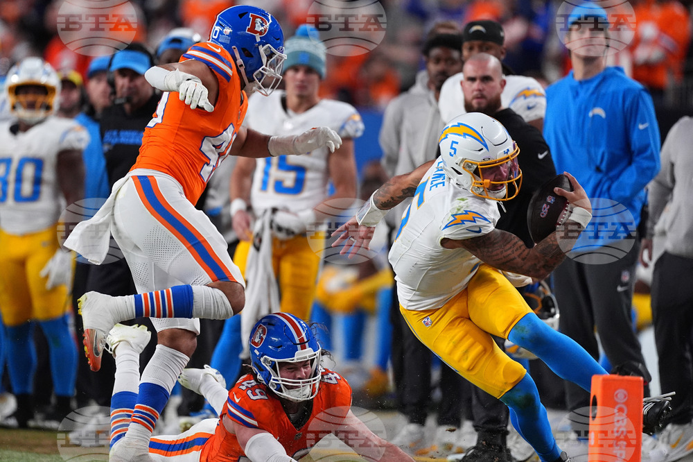 Chargers Broncos Football