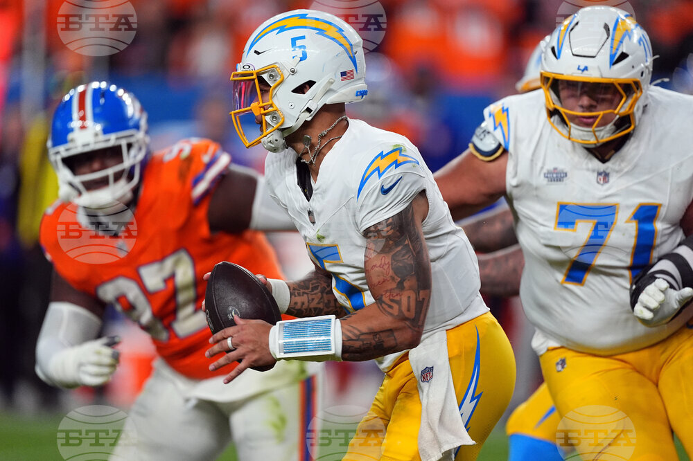 Chargers Broncos Football