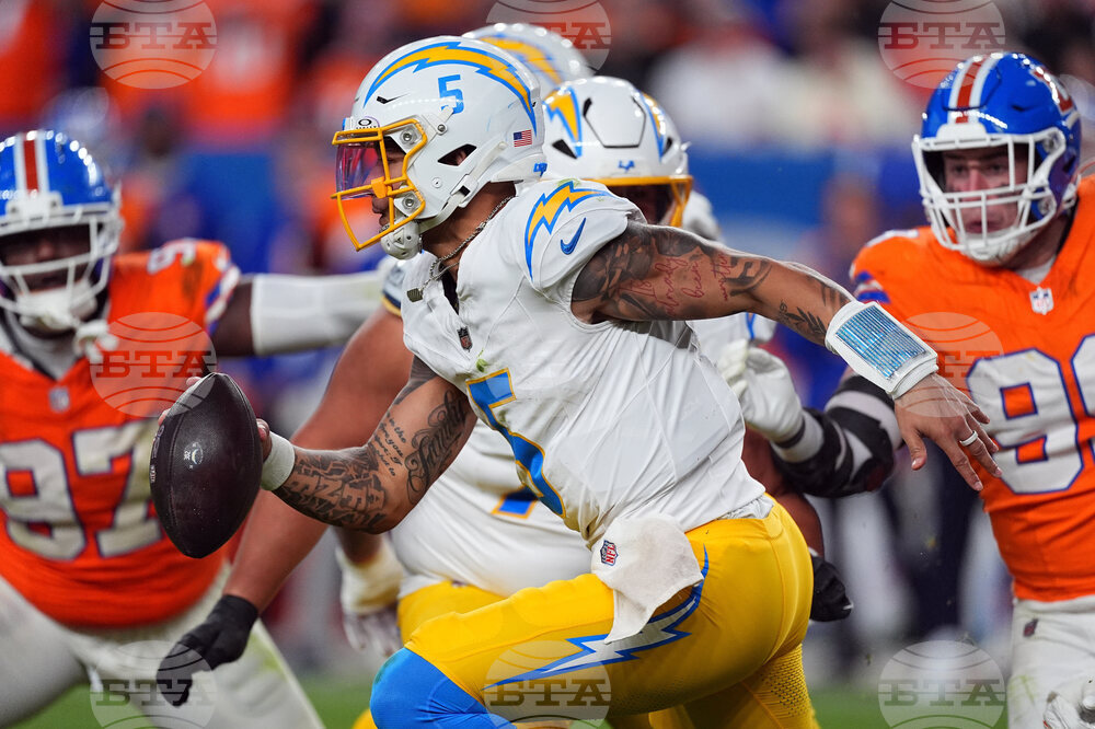 Chargers Broncos Football