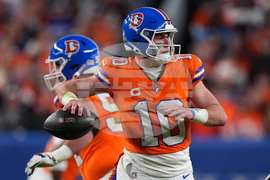 Chargers Broncos Football