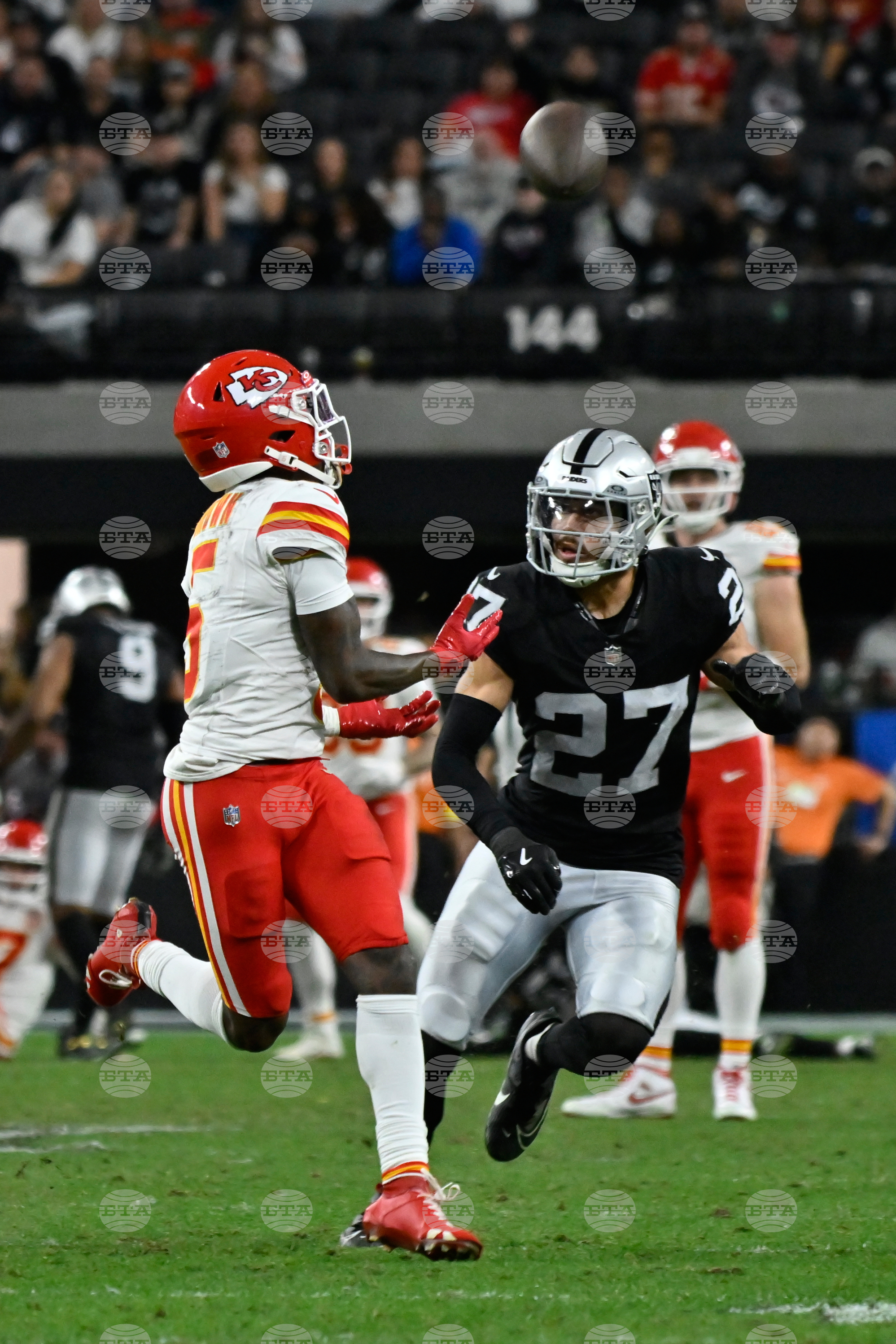 Chiefs Raiders Football