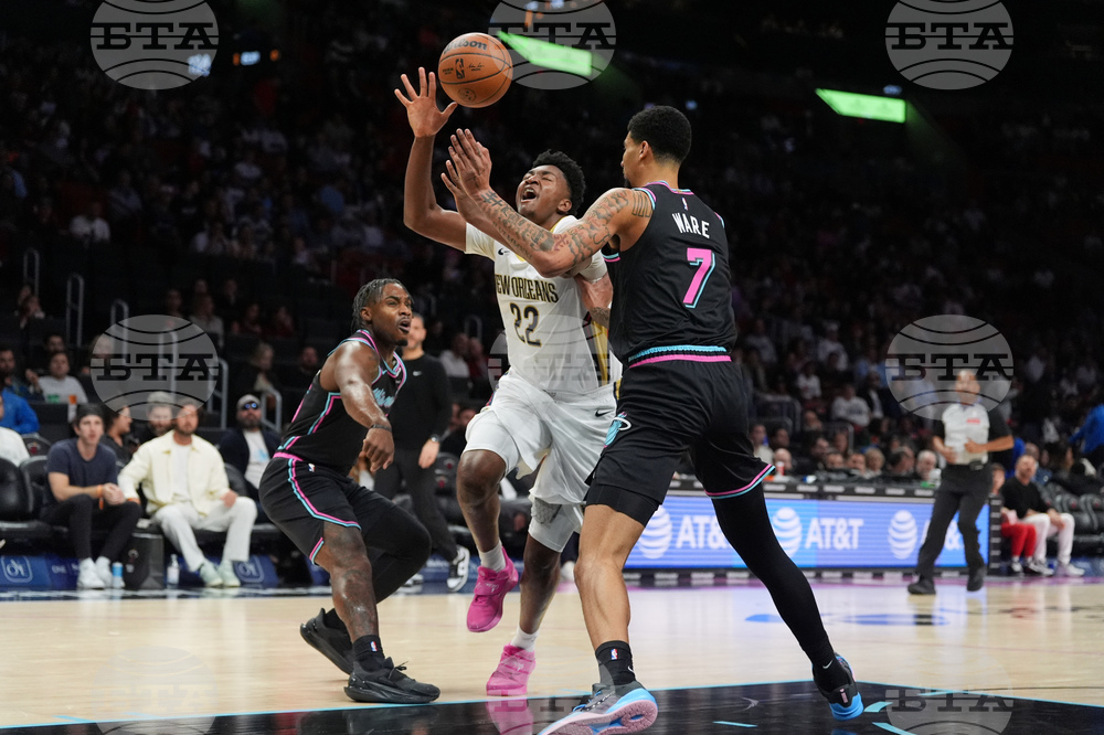 Pelicans Heat Basketball