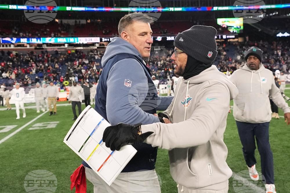 Dolphins Patriots Football