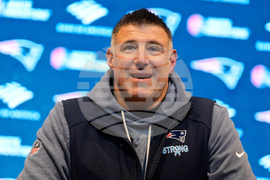 Dolphins Patriots Football