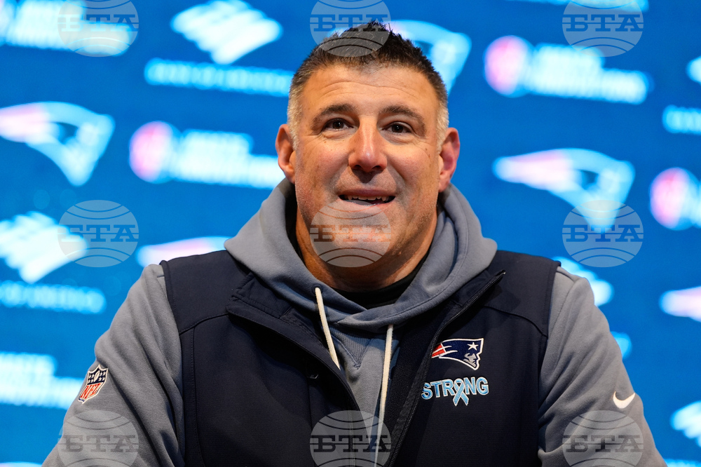 Dolphins Patriots Football