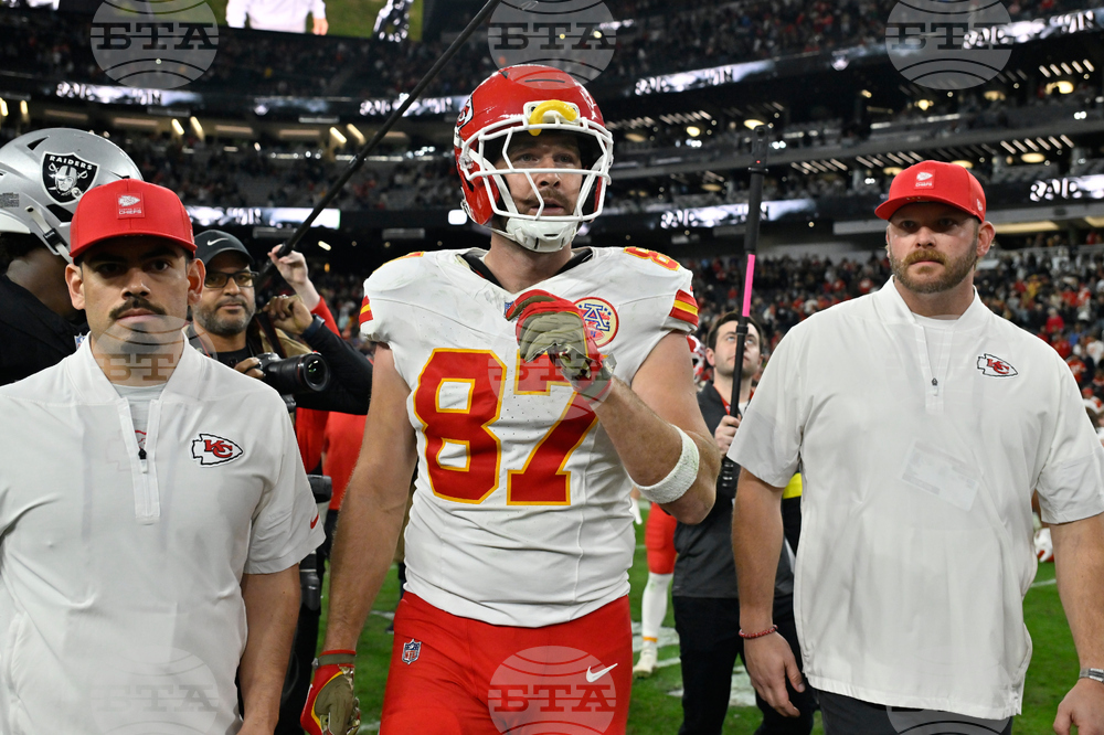 Chiefs Raiders Football