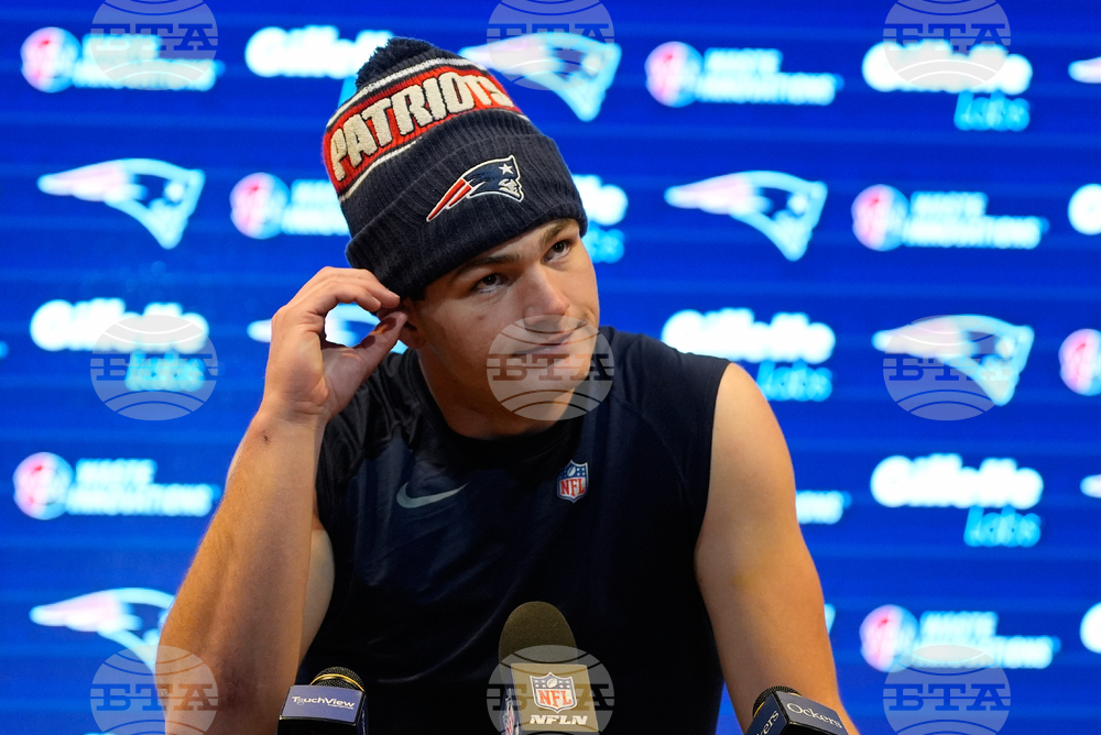 Dolphins Patriots Football