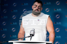 Dolphins Patriots Football