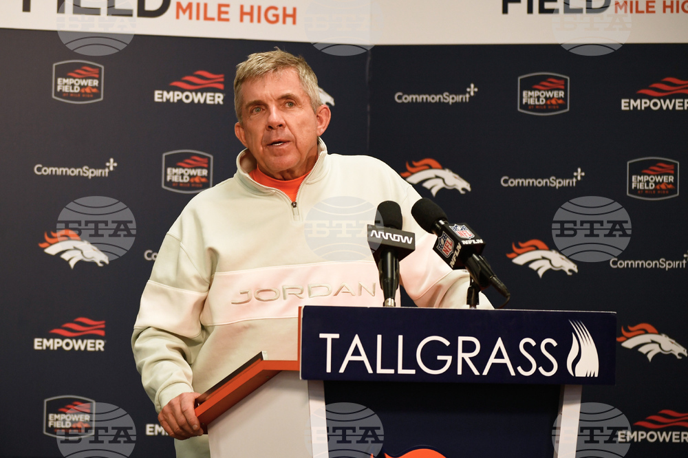 Chargers Broncos Football