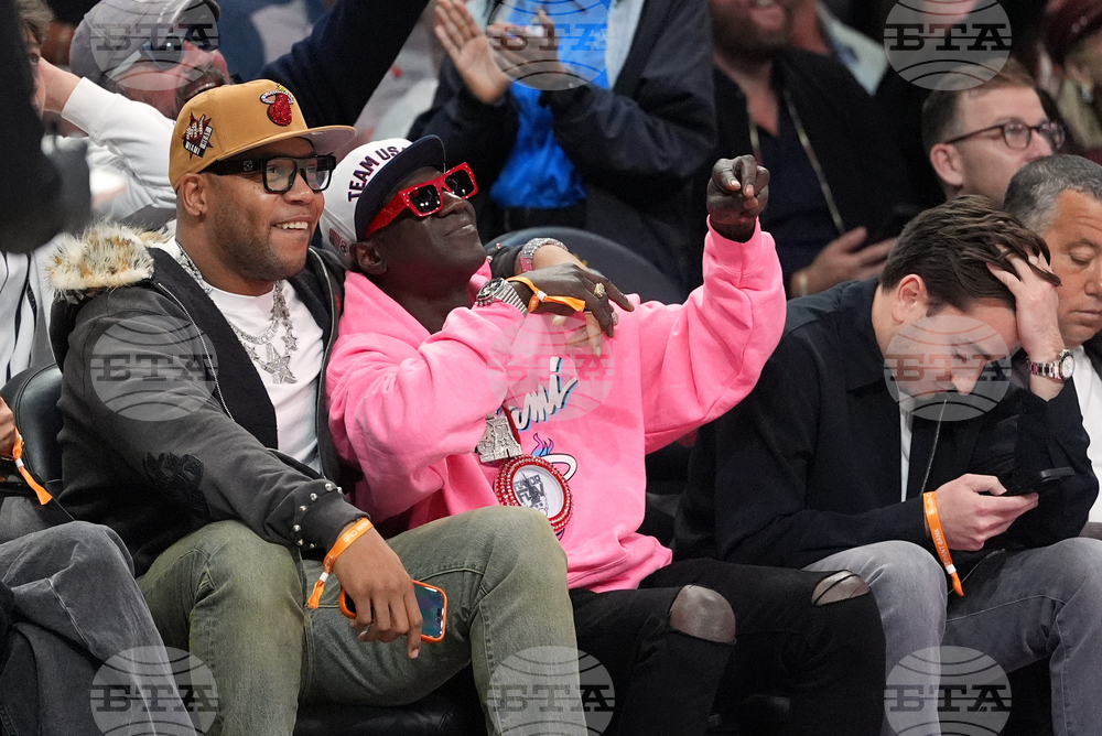 Pelicans Heat Basketball