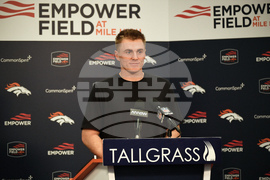 Chargers Broncos Football