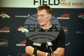 Chargers Broncos Football