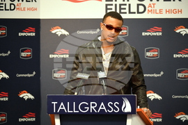 Chargers Broncos Football