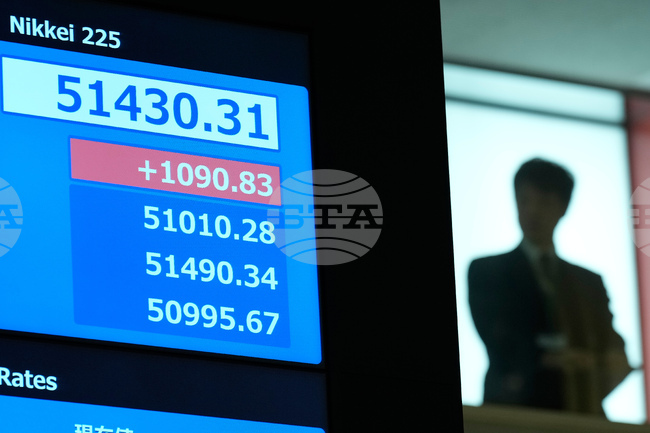 С нов рекорд приключи борсовата търговия в Токио след растежа на Уолстрийт