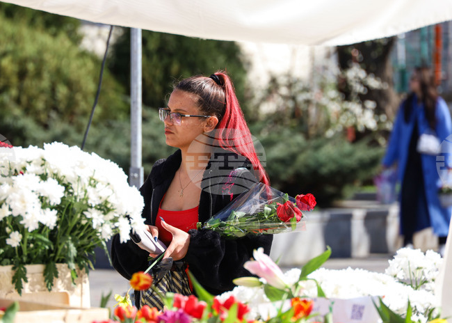 Бургас - Осми март - ежедневие