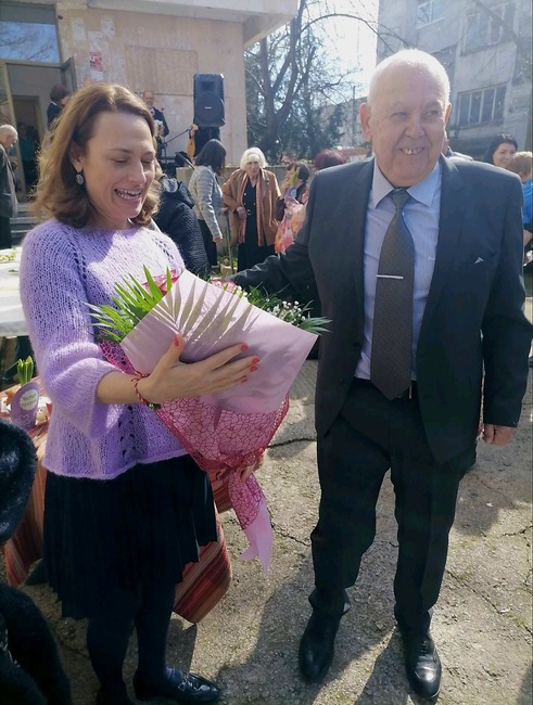 Коалиция „ЗАЕДНО“ откри предизборната си кампания за област Стара Загора в Международния ден на жената с Ива Митева