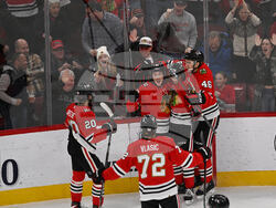 Golden Knights Blackhawks Hockey