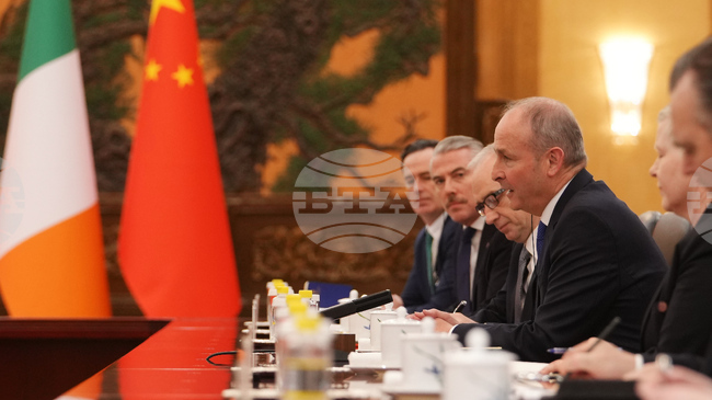 Големите държави трябва да поемат водеща роля в спазването на международното право и Устава на ООН, заяви Си