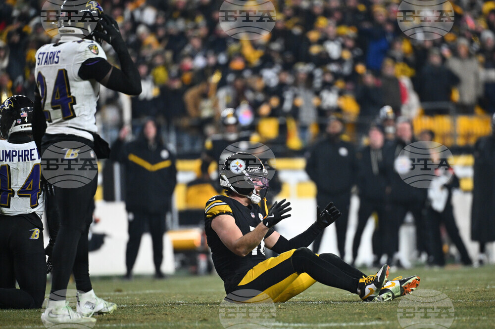 Ravens Steelers Football