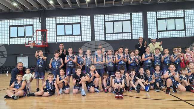 Баскетболният национал Георги Боянов развива спорта сред децата в Ловеч