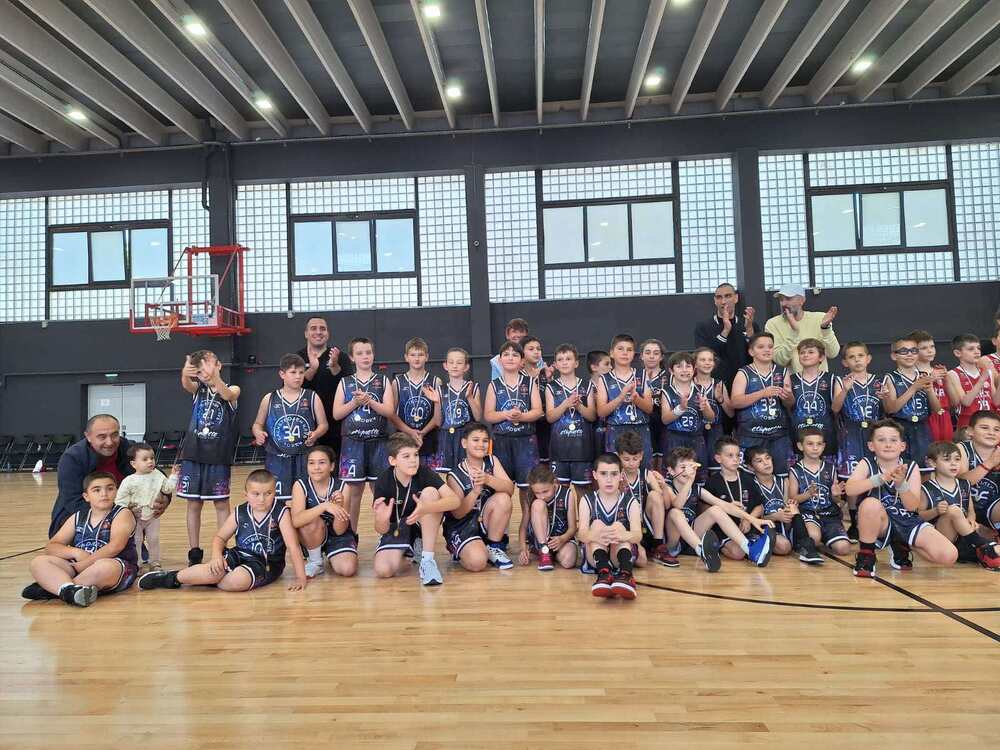 Баскетболният национал Георги Боянов развива спорта сред децата в Ловеч