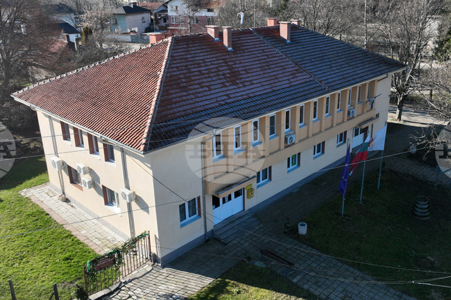 Българка и белгиец избират да живеят в самоковското село Горни Окол след 21 години съвместен живот в Белгия 