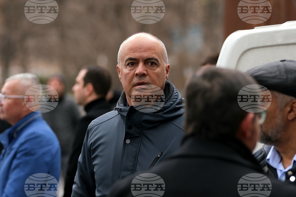 Димитър Пенев - поклонение