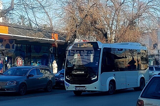В Силистра въведоха безплатно паркиране до 12 януари и нова линия на градския транспорт