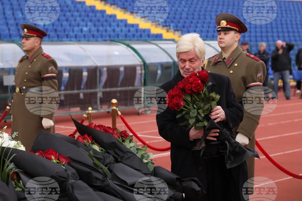 Димитър Пенев - поклонение