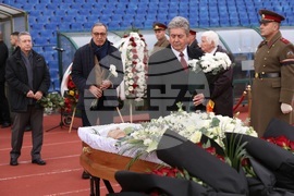 Димитър Пенев - поклонение