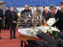 Димитър Пенев - поклонение