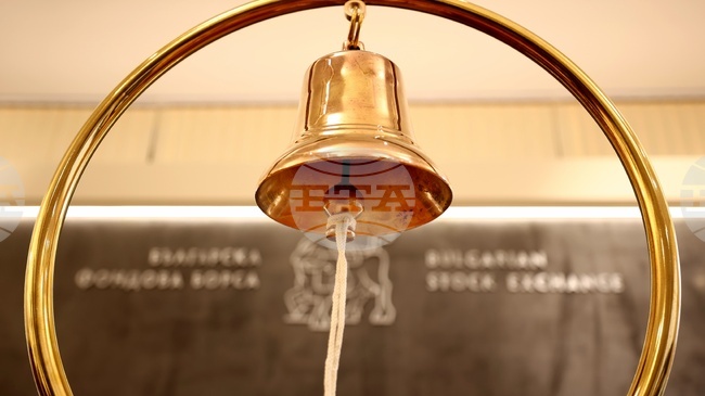 Ръст за всички индекси на БФБ в първата търговска сесия в евро