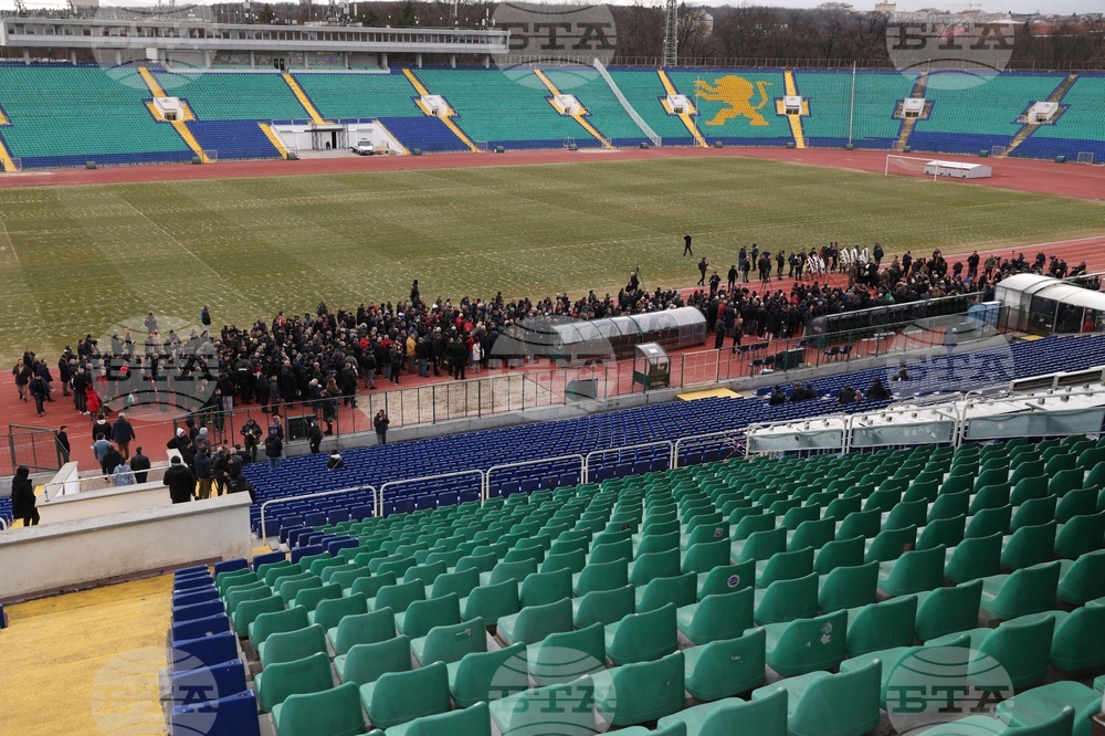 Димитър Пенев - поклонение