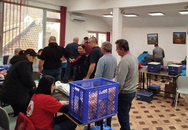 Червеният кръст в Босилеград приключи годината с кръводарителска акция 