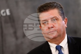 Българска фондова борса - първата търговска сесия в евро