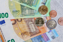 Бургас - евробанкноти и монети