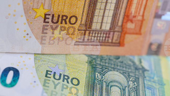 Референтни курсове на еврото